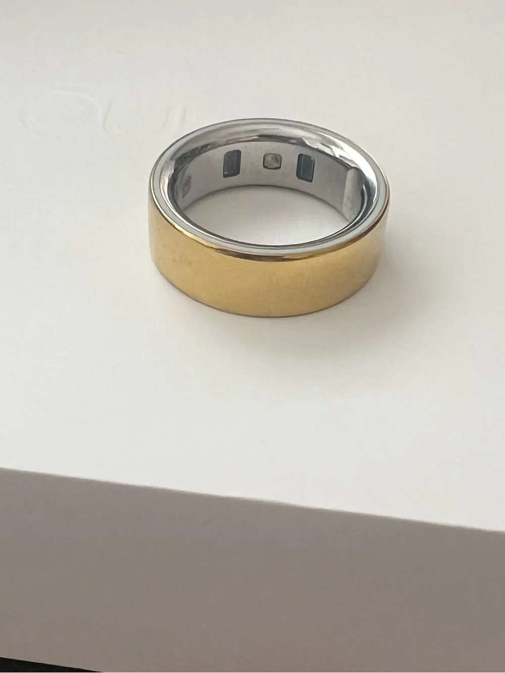 Oura Gold Smart Ring 4 - size 9